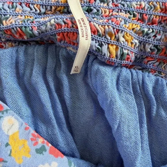 Free People Pretty Dayz Set - Picture 4 of 5